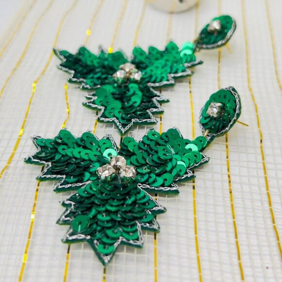Handmade Green Tree sequin Earring - Picture 2 of 4